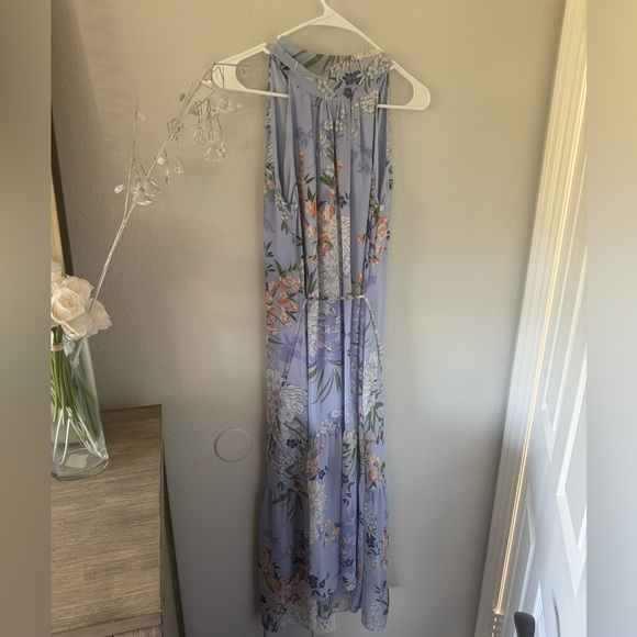 Vince Camuto Floral Halter Midi Dress Size 6 Blue Chiffon. EUC. - Picture 2 of 6